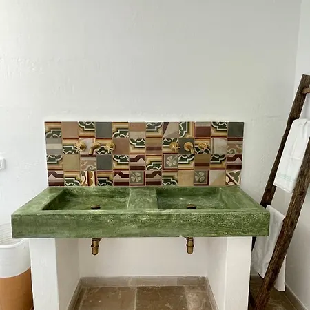 Masseria Santella Bed & Breakfast *