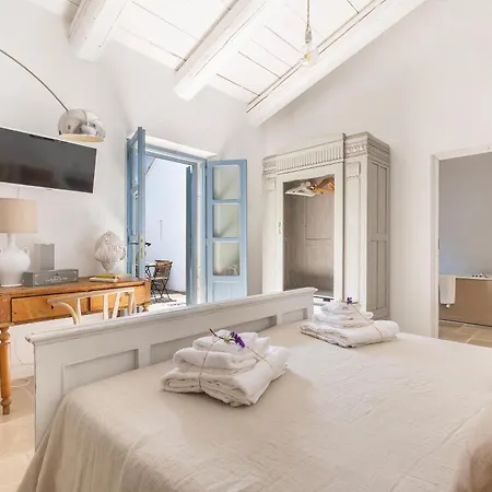 Masseria Santella Bed & Breakfast