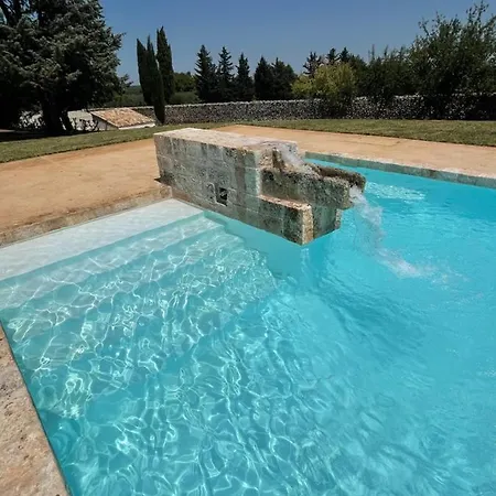 Nocleg ze śniadaniem Masseria Santella 4*