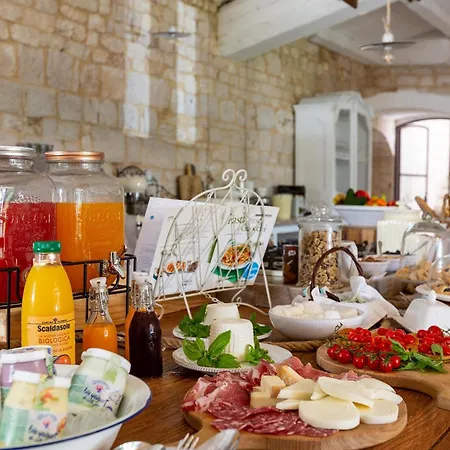 Bed and Breakfast Masseria Santella *