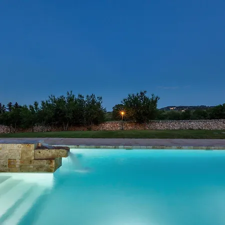 Masseria Santella Bed & Breakfast *
