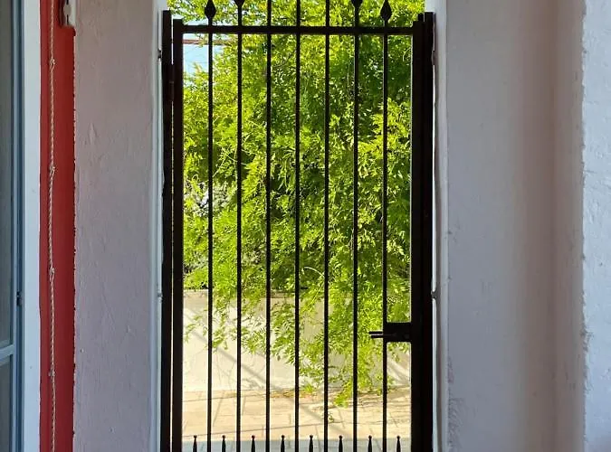 Masseria Santella Bed & Breakfast